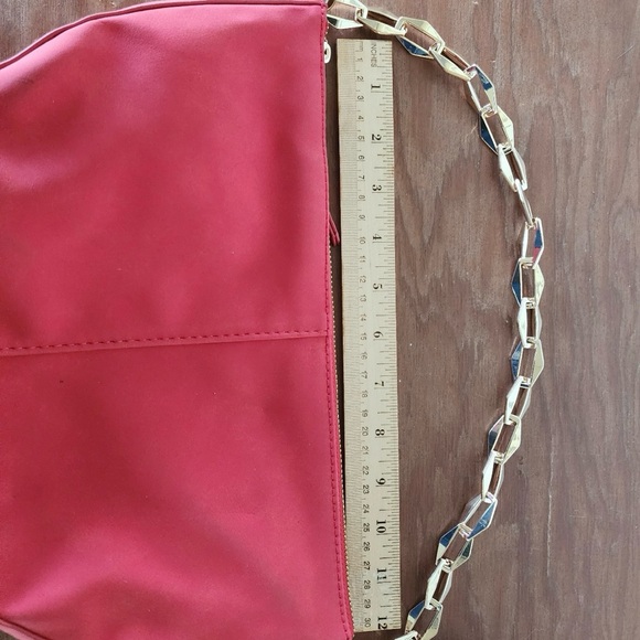 Universal Thread Women's Slouched Half Moon Shoulder Bag Red - Picture 3 of 3